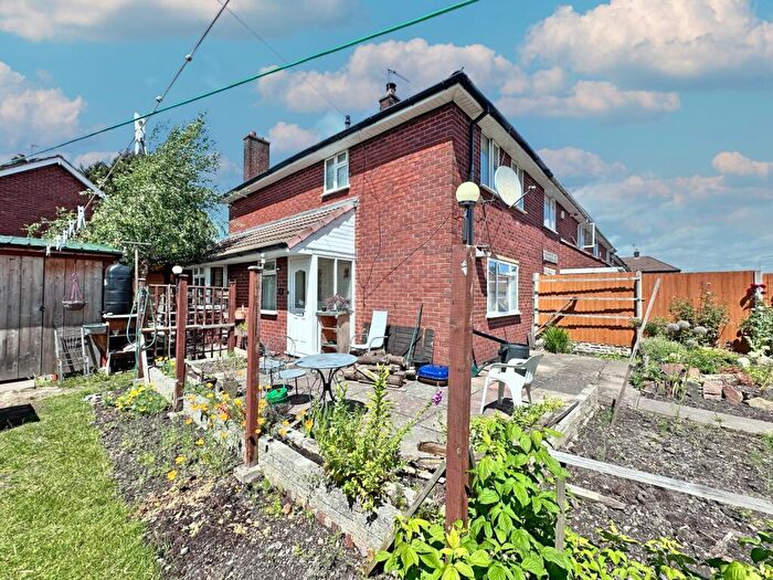 3 Bedroom End Of Terrace House For Sale In Arthur Road, Tipton, DY4