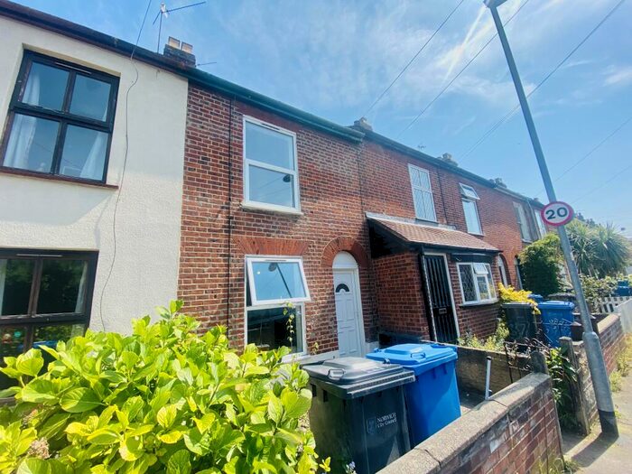 3 Bedroom Terraced House To Rent In Livingstone Street, NR2