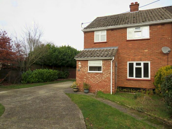 3 Bedroom Semi-Detached House To Rent In Green Cottages, Redgrave, IP22