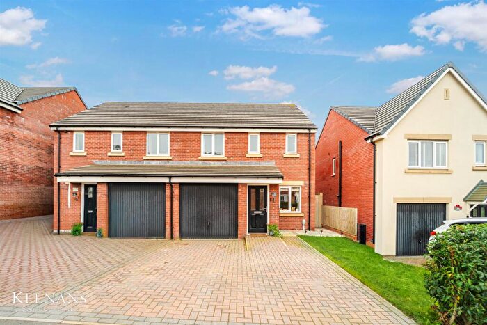 3 Bedroom Semi-Detached House For Sale In Bluebell Terrace, Darwen, BB3