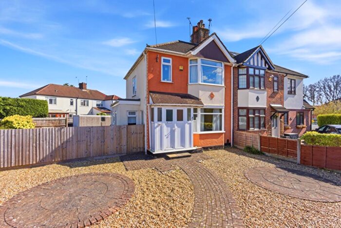 3 Bedroom Semi Detached House For Sale In Linden Crescent, St. Albans, Hertfordshire, AL1