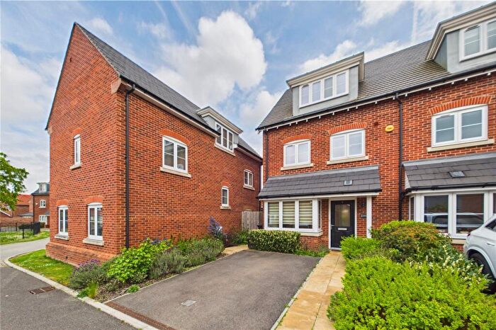 4 Bedroom End Of Terrace House For Sale In Addams Mews, Spencers Wood, Reading, RG7