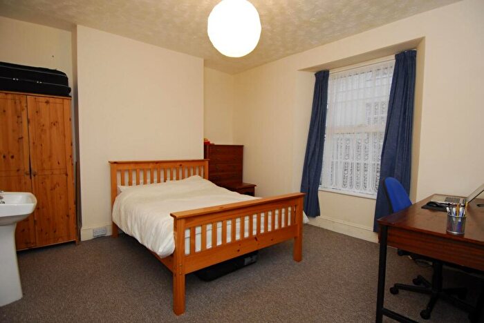6 Bedroom House To Rent In Waterloo Street, Plymouth, PL4