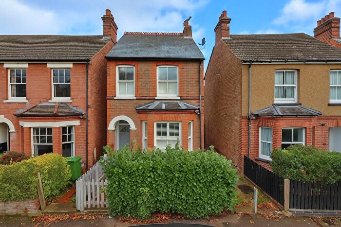 3 Bedroom Detached House For Sale In Normandy Road, St. Albans, AL3