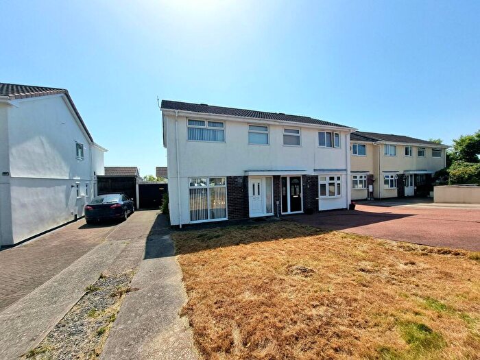 3 Bedroom Semi-Detached House For Sale In Bragdu, Pencoed, CF35
