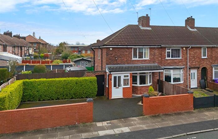 2 Bedroom End Of Terrace House For Sale In Dereham Crescent, Fazakerley, Liverpool, L10