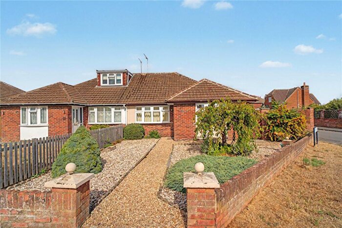 3 Bedroom Bungalow For Sale In Nindum Road, Coleview, East Swindon, SN3