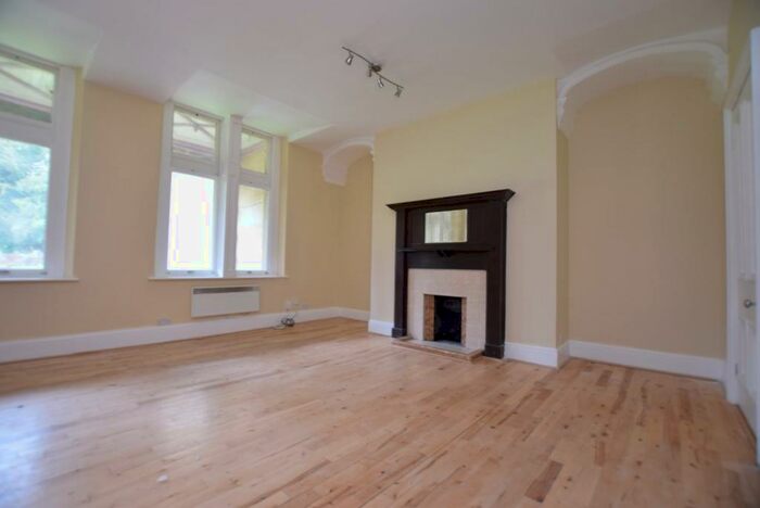 1 Bedroom Apartment To Rent In Woodleigh Hall Mews, Rawdon, Leeds, West Yorkshire, LS19