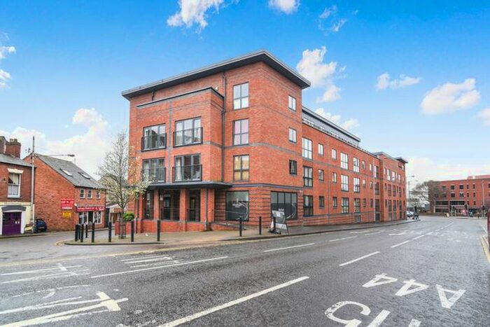 2 Bedroom Flat To Rent In Newport Street, Worcester, WR1