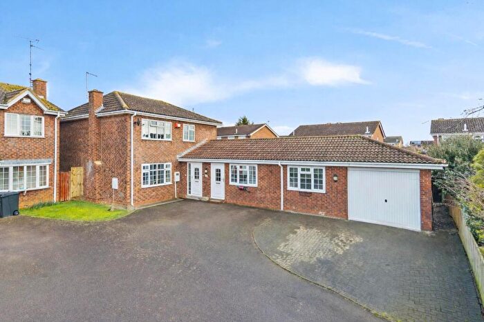 4 Bedroom Detached House For Sale In Rosemoor Drive, East Hunsbury - With Self Contained One Bedroom Annexe, NN4