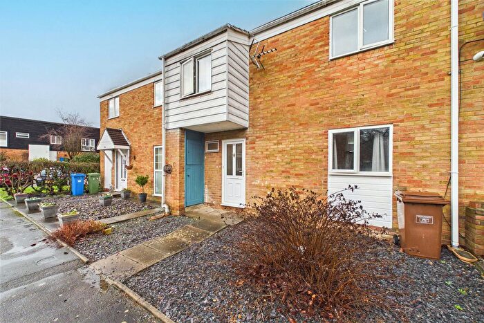 5 Bedroom Terraced House For Sale In Melrose, Bracknell, Berkshire, RG12