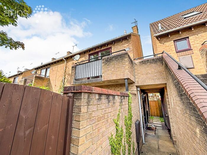 1 Bedroom Apartment To Rent In Maiden Place, Lower Earley, Reading, RG6