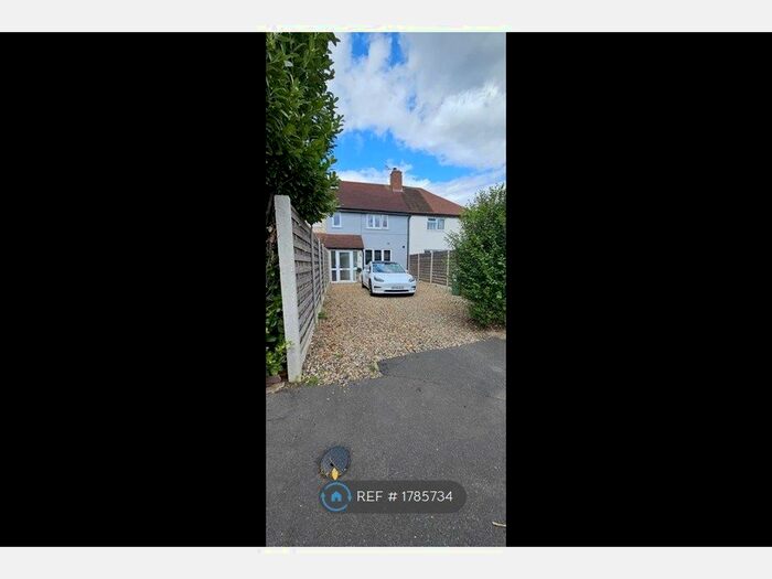 3 Bedroom Terraced House To Rent In Browning Avenue, Surrey, KT4