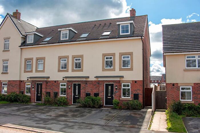 3 Bedroom Semi-Detached House For Sale In Primrose Road, Longridge, Lancs, PR3