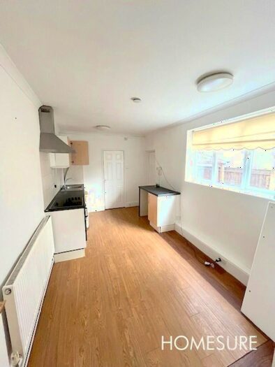 1 Bedroom Flat To Rent In Sussex Road, Southport, PR9
