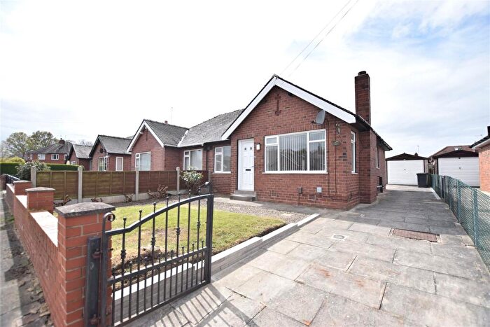2 Bedroom Bungalow To Rent In Kelmscott Gardens, Leeds, West Yorkshire, LS15