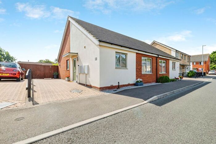 2 Bedroom Semi-Detached Bungalow For Sale In Westbrooke Place, Lincoln, LN6