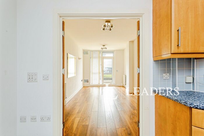 2 Bedroom Apartment To Rent In Arethusa House, Gunwharf Quays, PO1