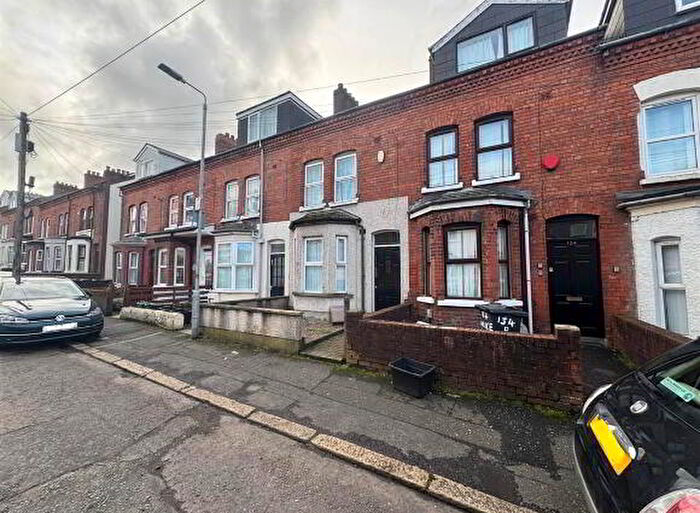 4 Bedroom Semi-Detached House For Sale In Dunluce Avenue, Belfast, BT9