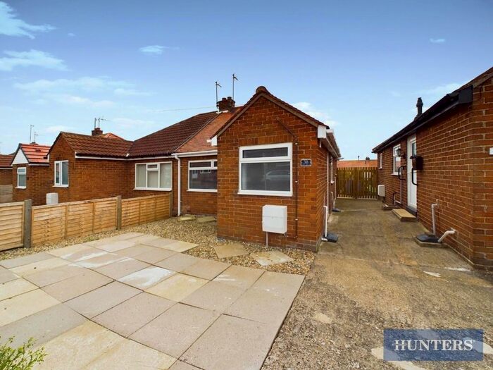 1 Bedroom Semi-Detached Bungalow To Rent In Bempton Oval, Bridlington, YO16