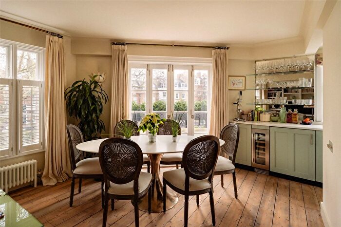 2 Bedroom Flat For Sale In Venner House, Bourne Street, Belgravia, SW1W