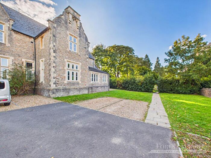 1 Bedroom Apartment For Sale In Park Road, Frome, BA11