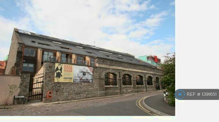 2 Bedroom Flat To Rent In Jacob St, Bristol, BS2
