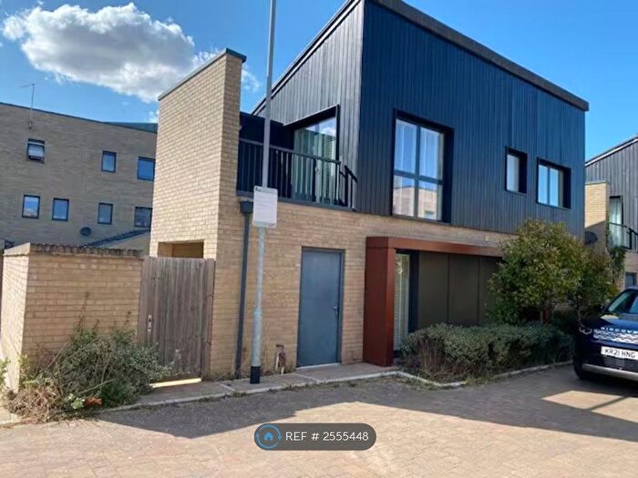 2 Bedroom Semi-Detached House To Rent In Elm Road, Trumpington, Cambridge, CB2