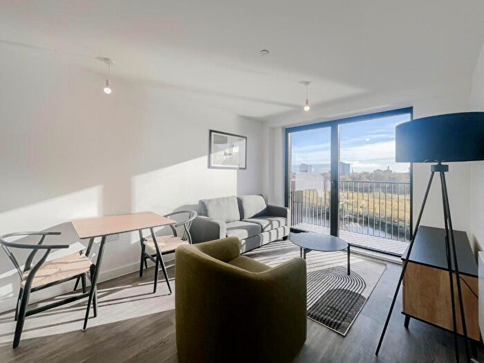 1 Bedroom Apartment To Rent In Ordsall Lane, Manchester, Greater Manchester, M5