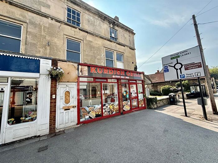 3 Bedroom Flat For Sale In High Street, Melksham, SN12