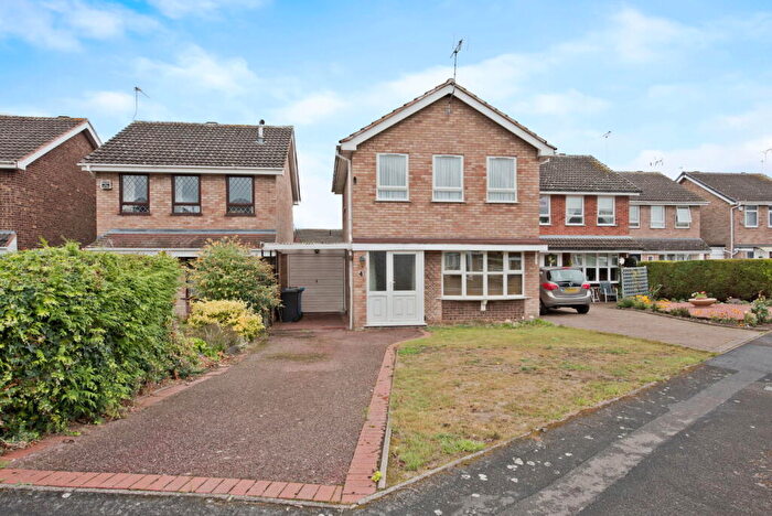 3 Bedroom Detached House For Sale In Uplands Close, Penkridge, Staffordshire, ST19