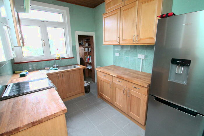 5 Bedroom House To Rent In Howden Road, South Norwood, SE25