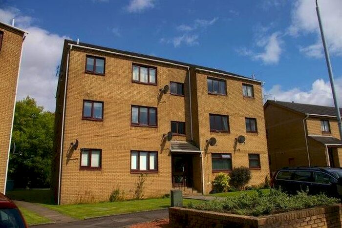 2 Bedroom Flat To Rent In Howth Drive, Glasgow, G13