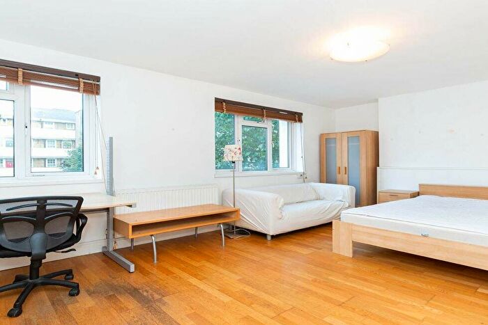 3 Bedroom Flat To Rent In Bridgeway Street, Euston, NW1