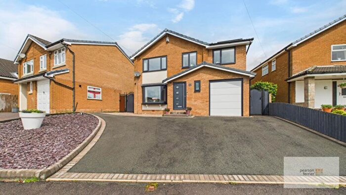 4 Bedroom Detached House For Sale In Avon Drive, Walmersley, BL9
