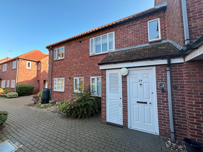 2 Bedroom Flat For Sale In Premier Court, Grantham, NG31