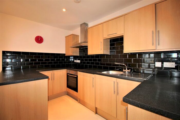 1 Bedroom Flat To Rent In Bath Road, Cheltenham, Gloucestershire GL53