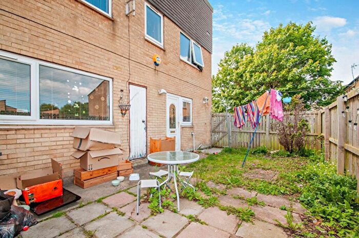 3 Bedroom Terraced House For Sale In Guthrum Place, Newton Aycliffe, DL5