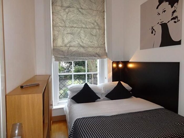 Studio To Rent In Cartwright Gardens, London, WC1H