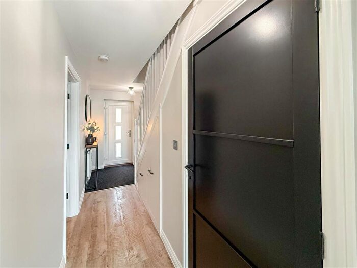 4 Bedroom Detached House For Sale In Bowes Gardens, Springwell Village., NE9