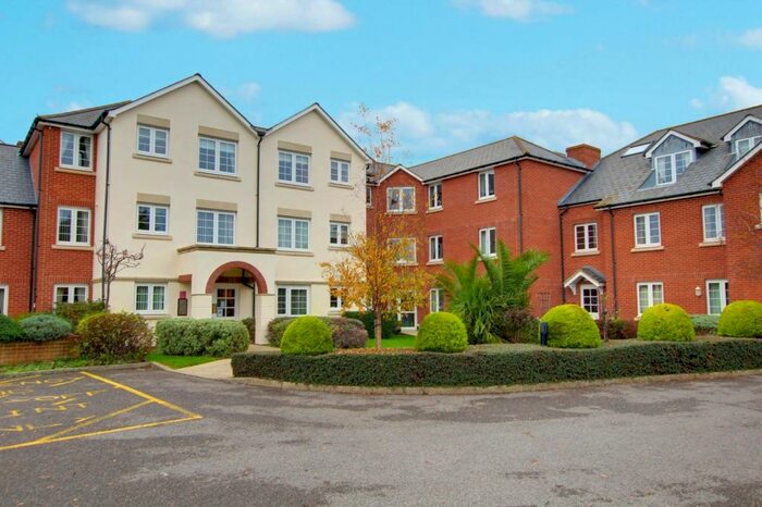 1 Bedroom Retirement Property To Rent In Highfield Court, Penfold Road, Worthing, West Sussex, BN14