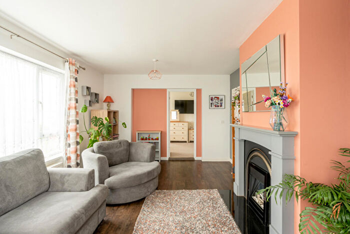 3 Bedroom Bungalow For Sale In Combe Avenue, Portishead, BS20