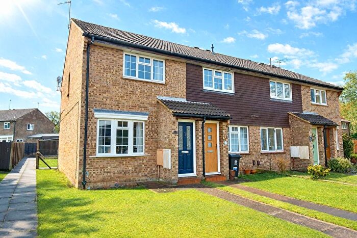2 Bedroom End Terrace House For Sale In Willowmead, Hertford, SG14