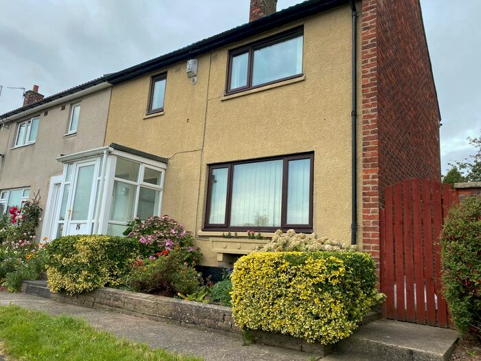 3 Bedroom Semi-Detached House To Rent In Franklyn Road, Peterlee, SR8