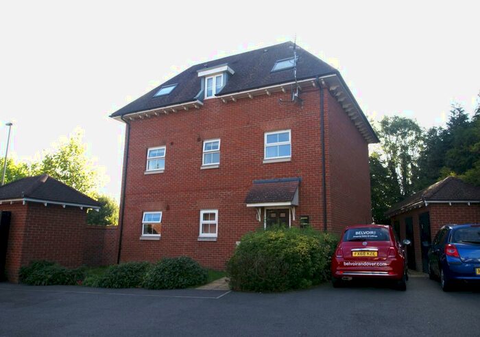 2 Bedroom Flat To Rent In Picket Twenty Way, Picket Twenty, Andover, SP11