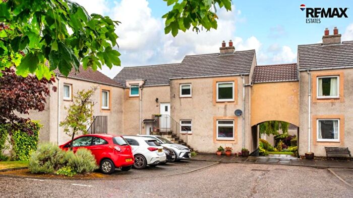2 Bedroom Flat For Sale In Bonaly Rise, Edinburgh, EH13