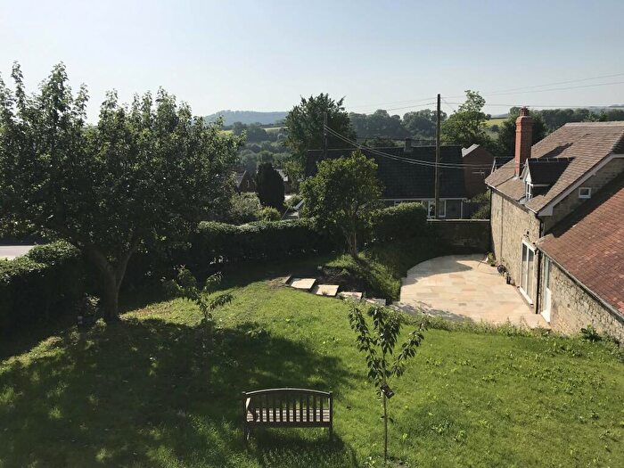 2 Bedroom Cottage To Rent In Vicarage Road, Tisbury, Wiltshire, SP3
