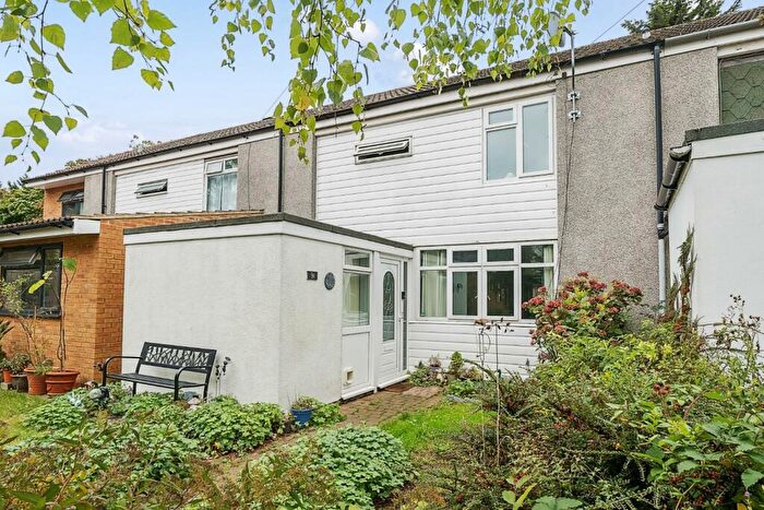 3 Bedroom Terraced House For Sale In Wood Close, Windsor, SL4