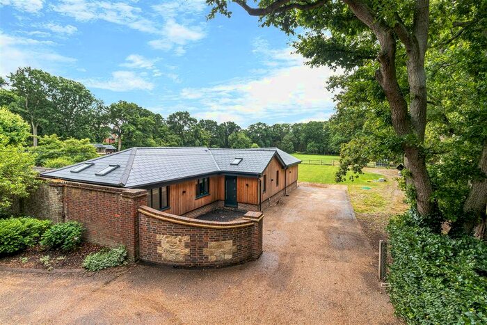 3 Bedroom Detached House For Sale In How Green Lane, Hever, Edenbridge, TN8