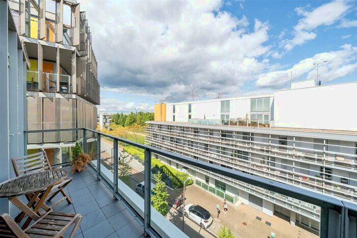 1 Bedroom Flat For Sale In Emerson Apartments, New River Village, Hornsey, N8